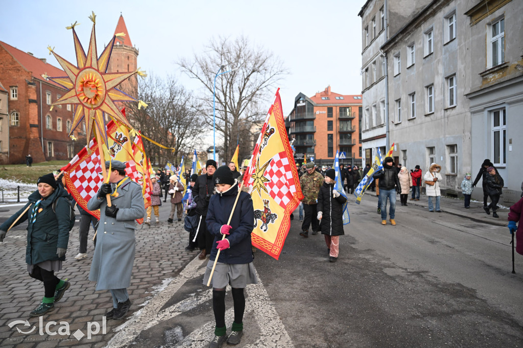 Tłumy wiernych na Orszaku Trzech Króli