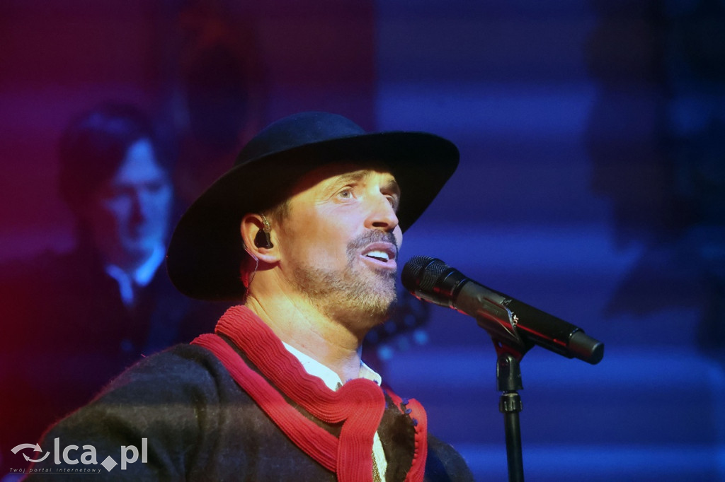 Staszek z Gór zaśpiewał kolędy w Chojnowie