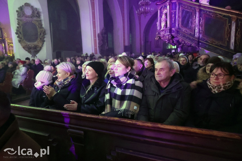 Staszek z Gór zaśpiewał kolędy w Chojnowie