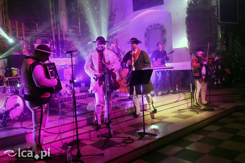 Staszek z Gór zaśpiewał kolędy w Chojnowie