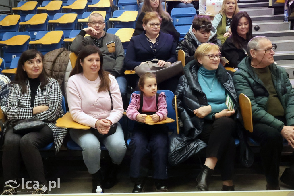 Świąteczny koncert  dla Kubusia i Ignasia