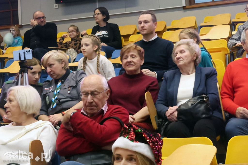 Świąteczny koncert  dla Kubusia i Ignasia