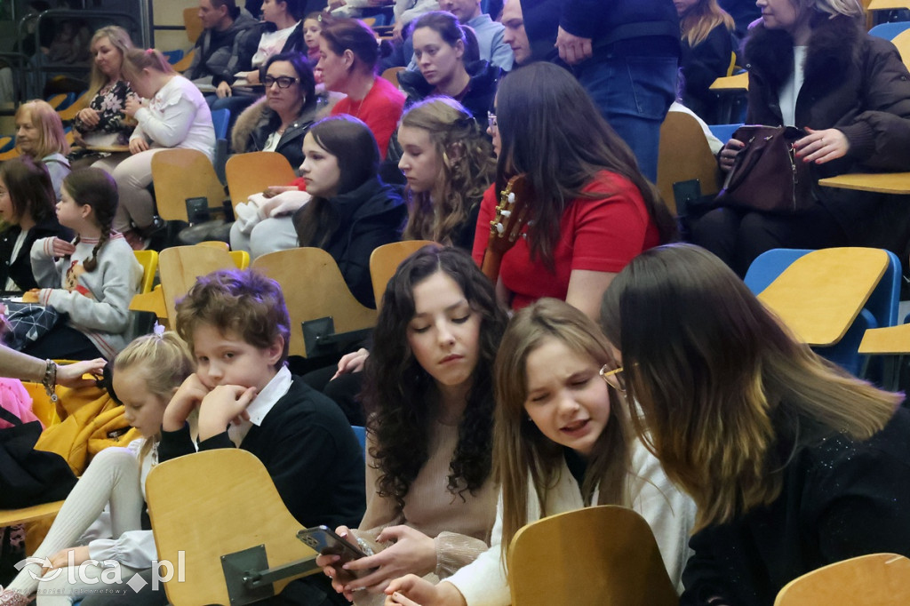 Świąteczny koncert  dla Kubusia i Ignasia