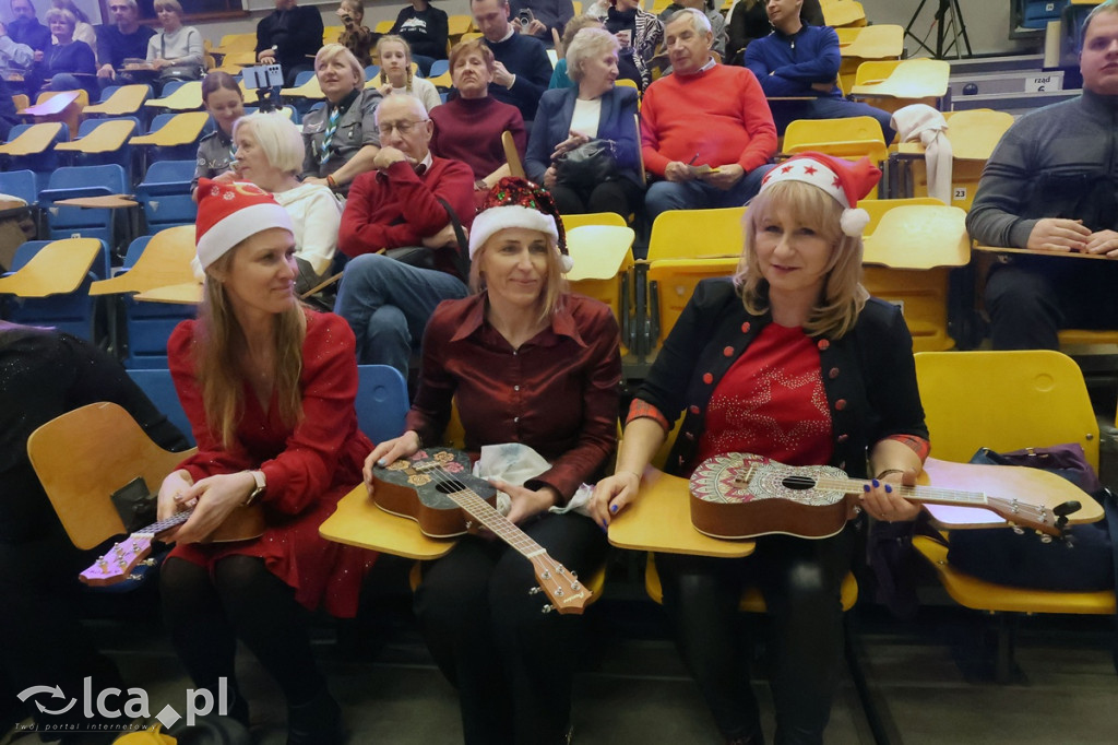 Świąteczny koncert  dla Kubusia i Ignasia