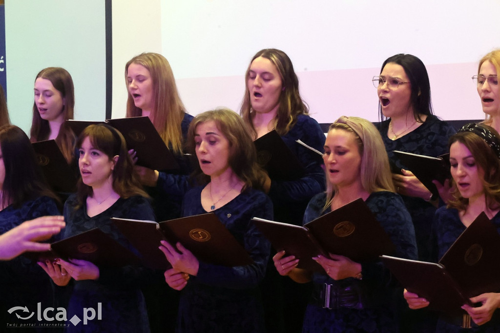 Świąteczny koncert  dla Kubusia i Ignasia