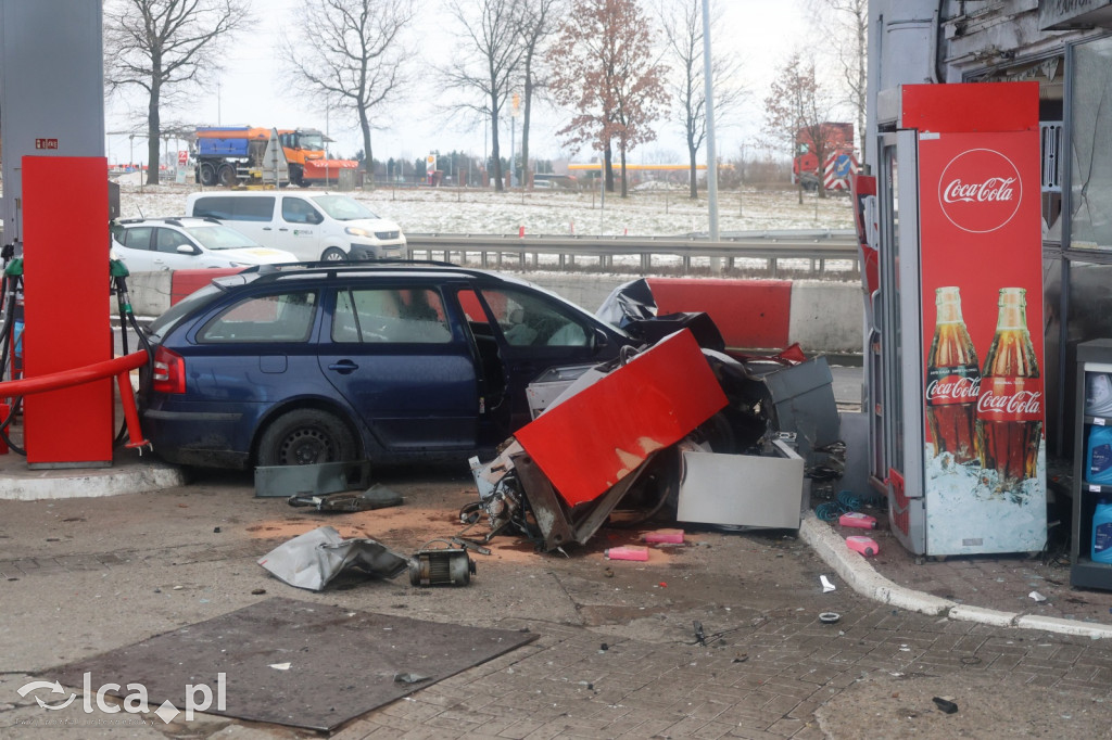 Pościg zakończony wjazdem w stację paliw