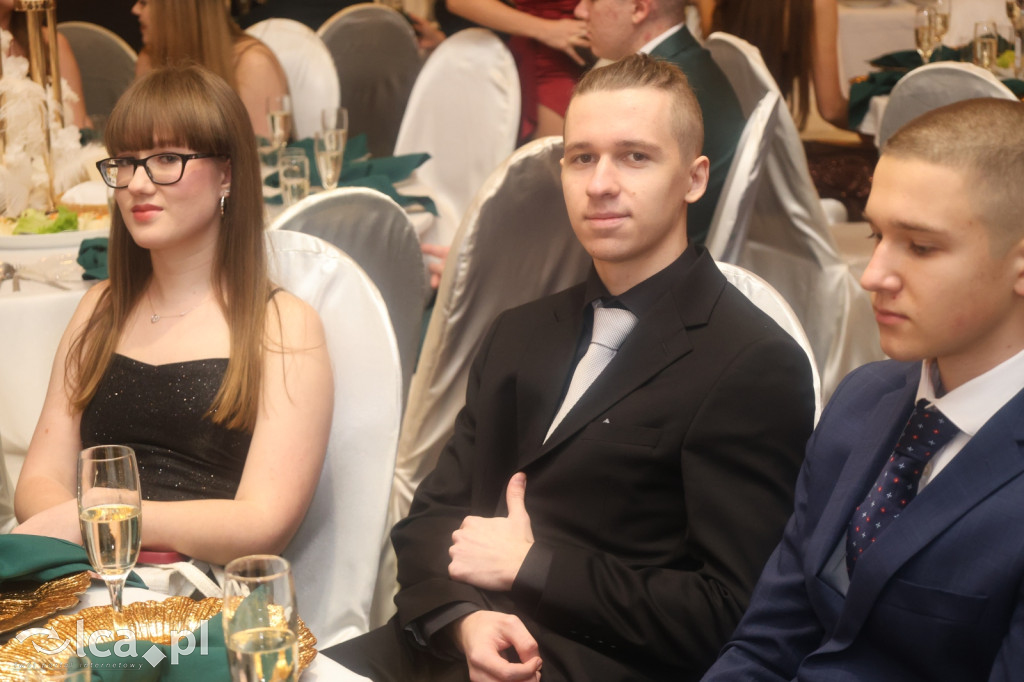 Bal studniówkowy maturzystow I LO