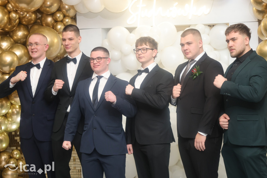 Bal studniówkowy maturzystow I LO