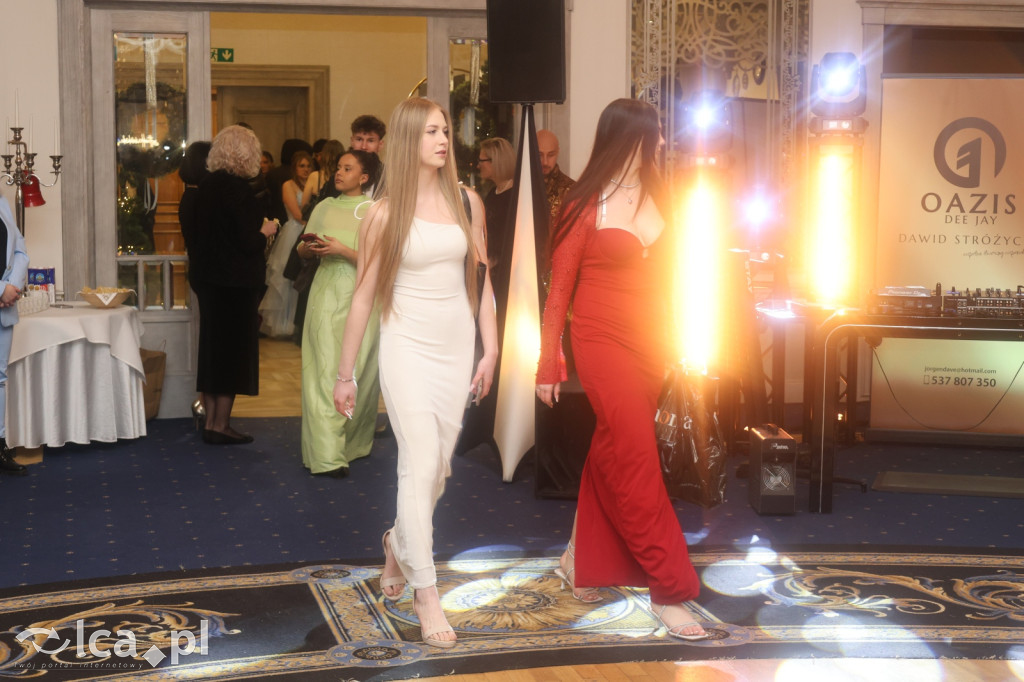 Bal studniówkowy maturzystow I LO