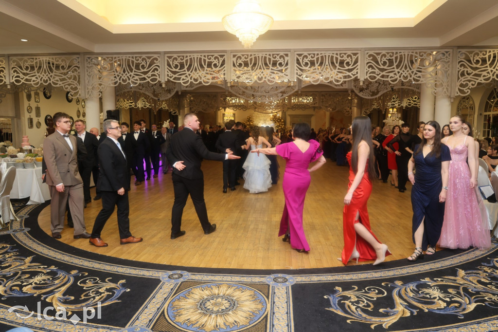 Bal studniówkowy maturzystow I LO