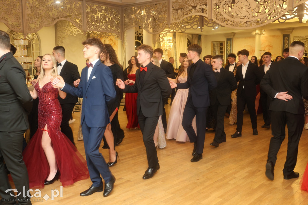 Bal studniówkowy maturzystow I LO