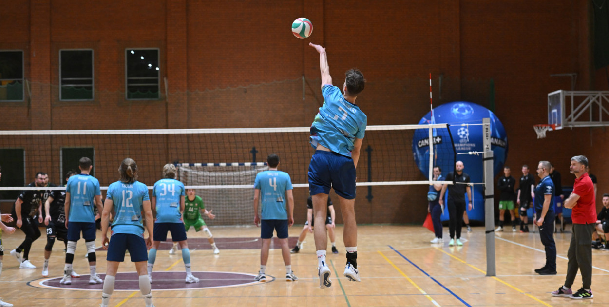 Ikar Legnica przegrał  z Chełmcem Wałbrzych