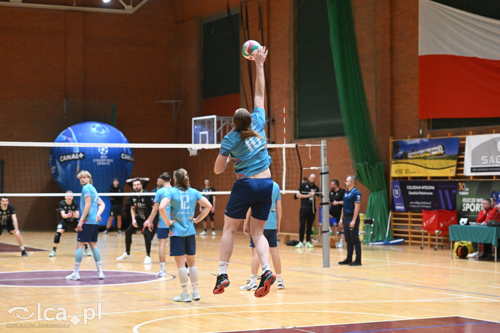 Ikar Legnica przegrał  z Chełmcem Wałbrzych