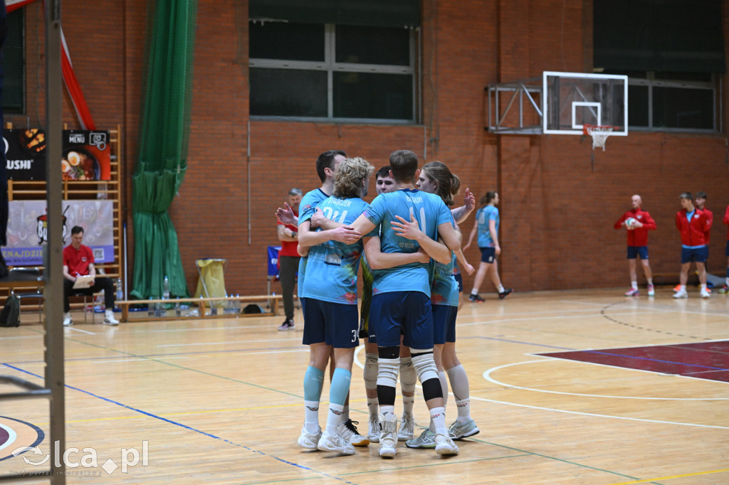 Ikar Legnica przegrał  z Chełmcem Wałbrzych