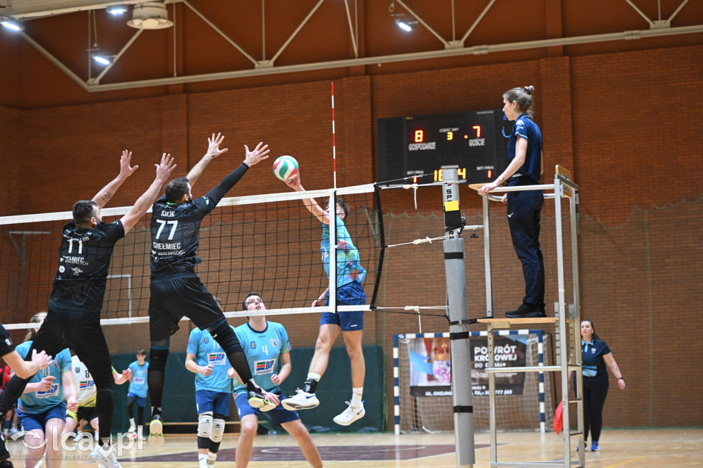 Ikar Legnica przegrał  z Chełmcem Wałbrzych
