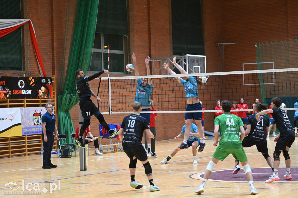 Ikar Legnica przegrał  z Chełmcem Wałbrzych
