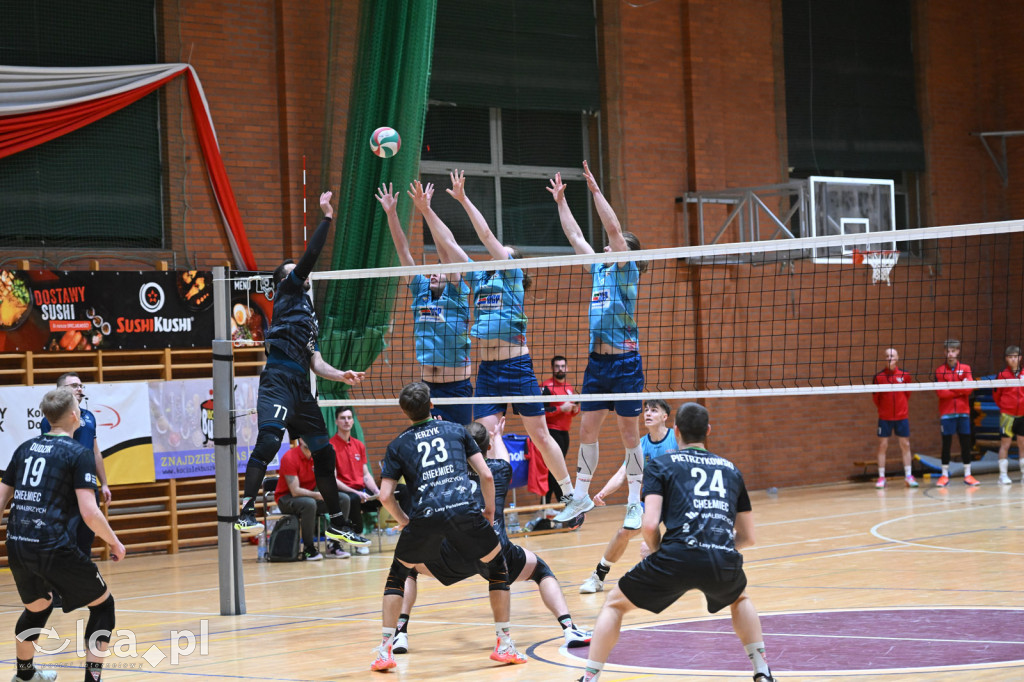 Ikar Legnica przegrał  z Chełmcem Wałbrzych