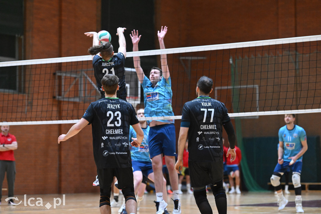 Ikar Legnica przegrał  z Chełmcem Wałbrzych