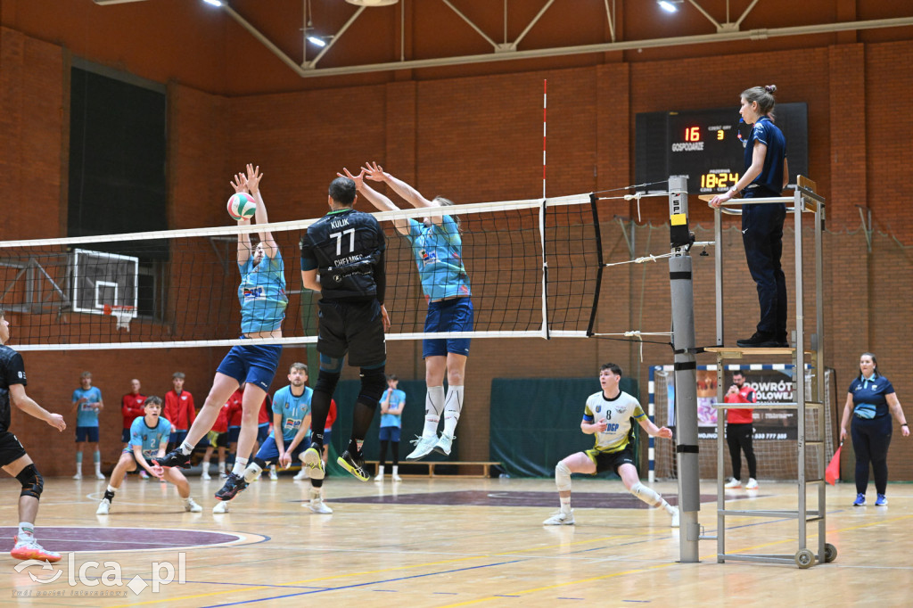 Ikar Legnica przegrał  z Chełmcem Wałbrzych