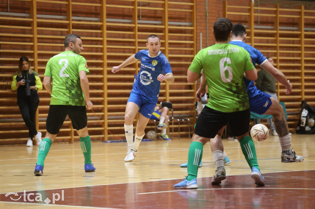 LS Futbol-5 rozgromił Mundial Żary