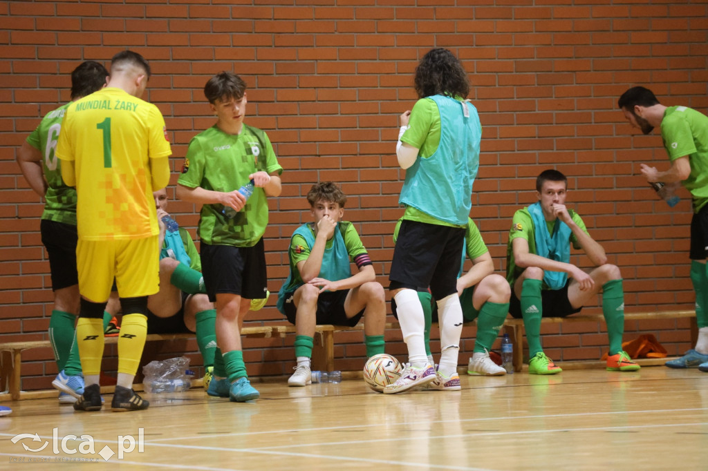 LS Futbol-5 rozgromił Mundial Żary