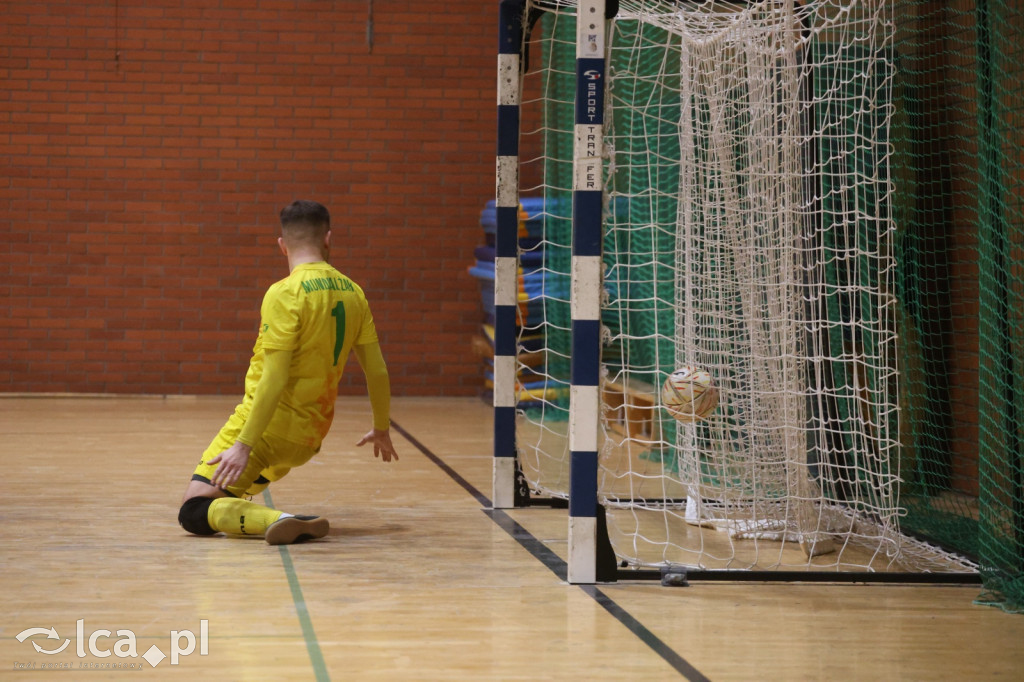 LS Futbol-5 rozgromił Mundial Żary
