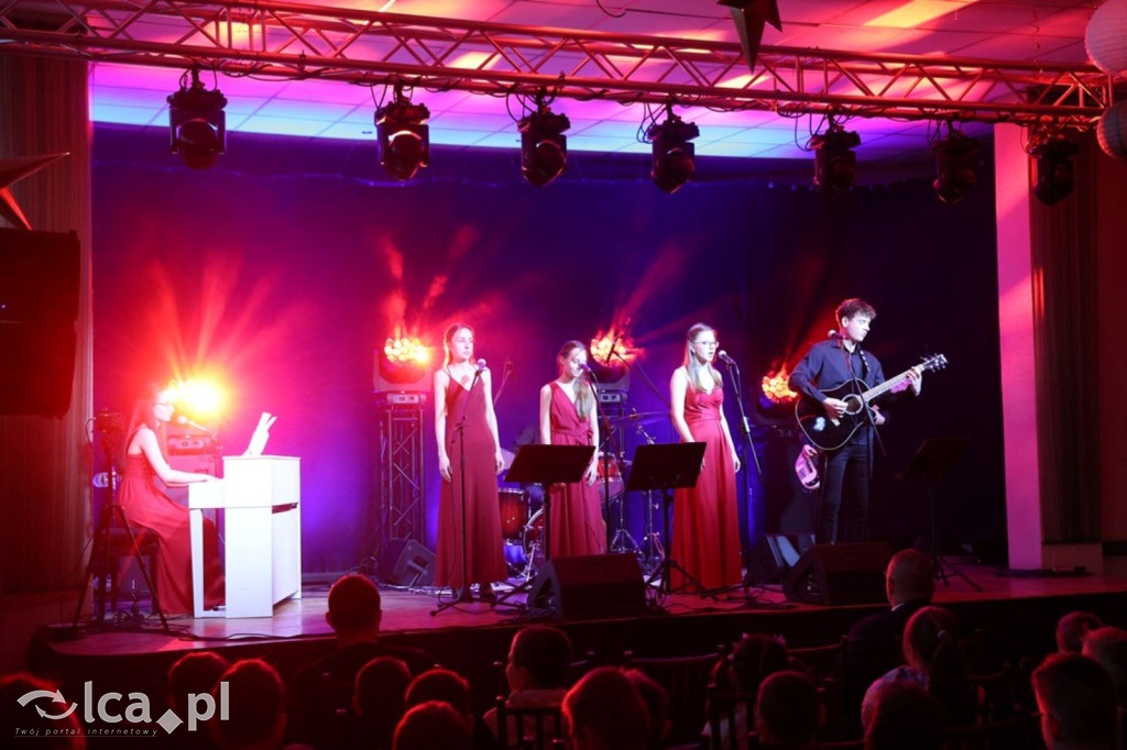 Chopin w biało-czerwonych barwach