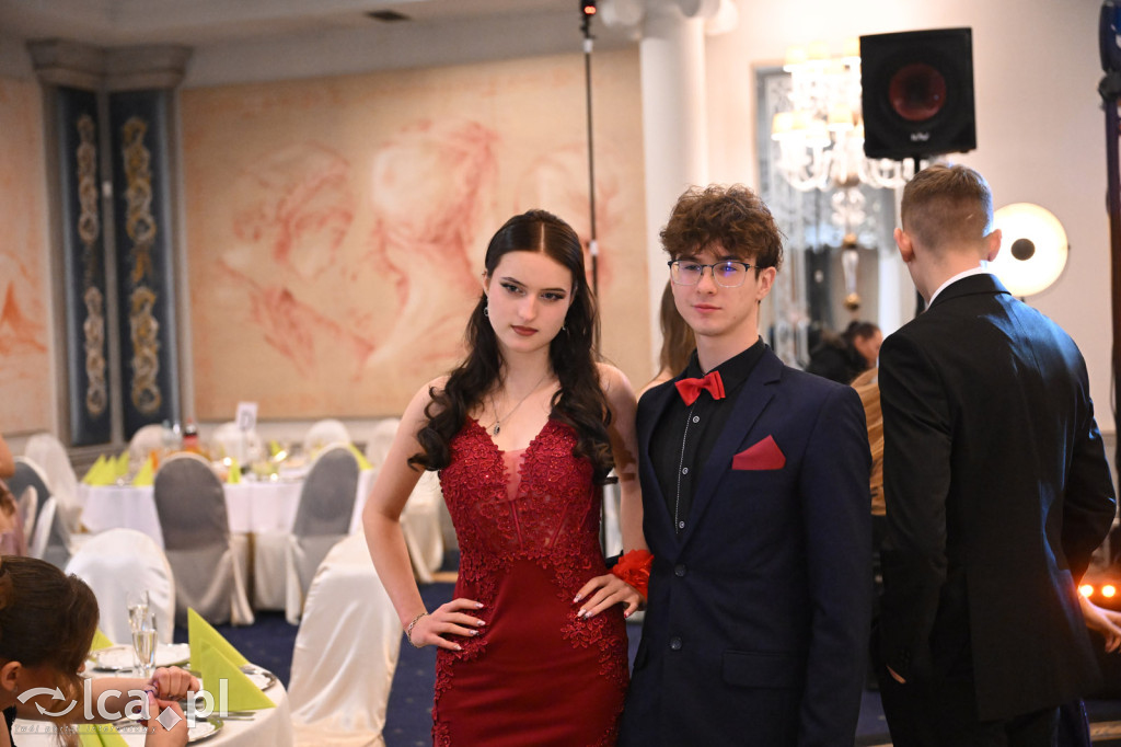 Maturzyści „Heweliusza” na studniówce