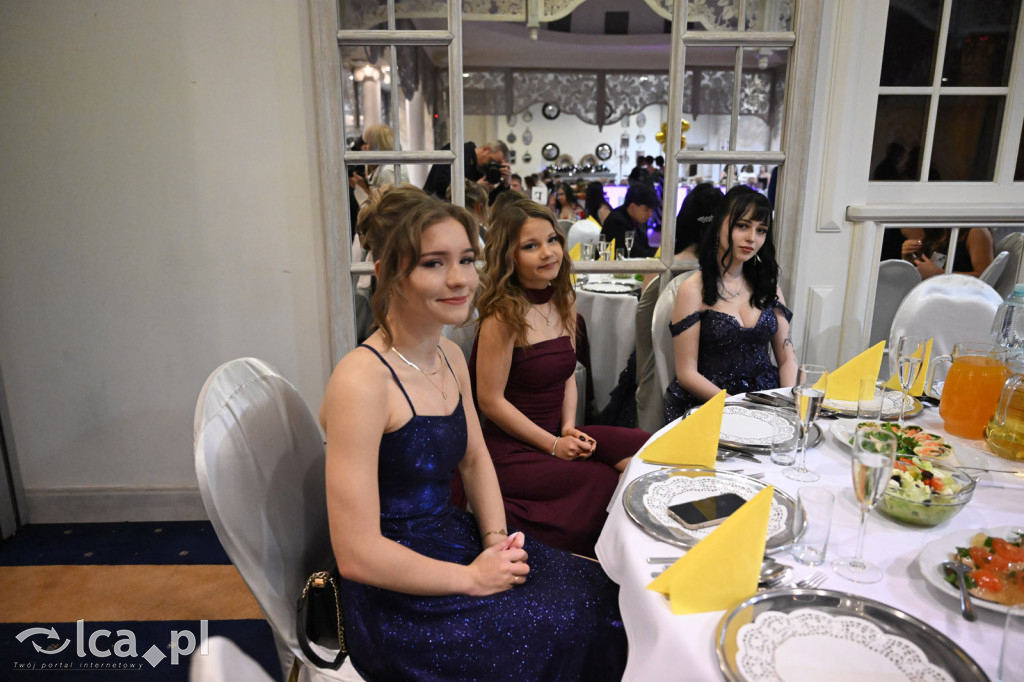 Maturzyści „Heweliusza” na studniówce