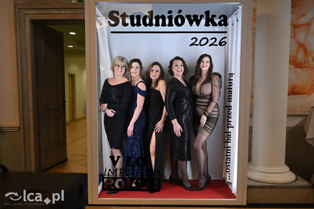 Maturzyści „Heweliusza” na studniówce