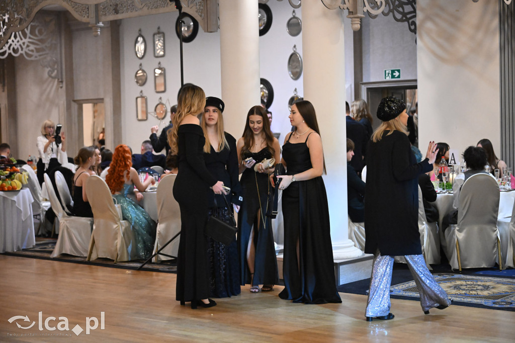 Maturzyści „Heweliusza” na studniówce