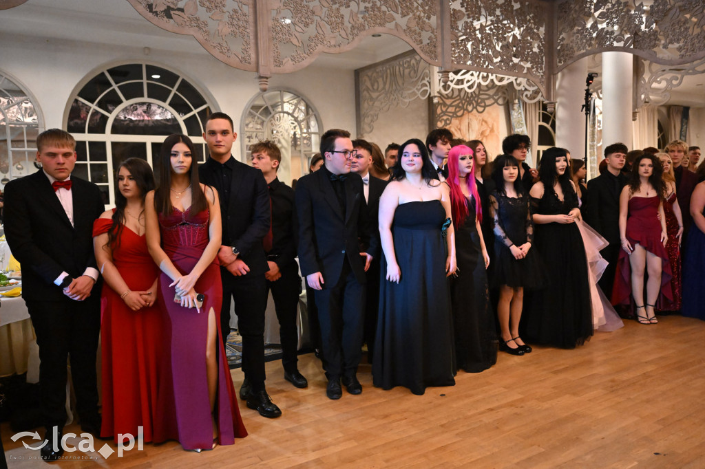 Maturzyści „Heweliusza” na studniówce