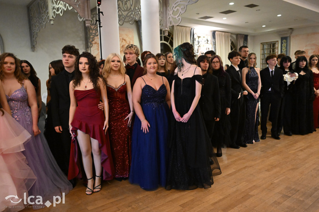 Maturzyści „Heweliusza” na studniówce