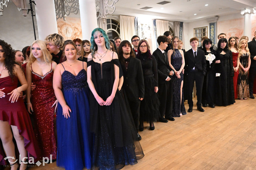 Maturzyści „Heweliusza” na studniówce