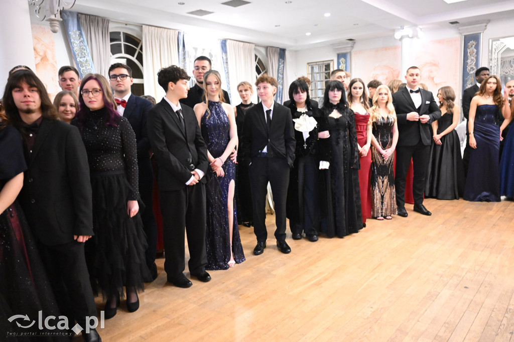 Maturzyści „Heweliusza” na studniówce