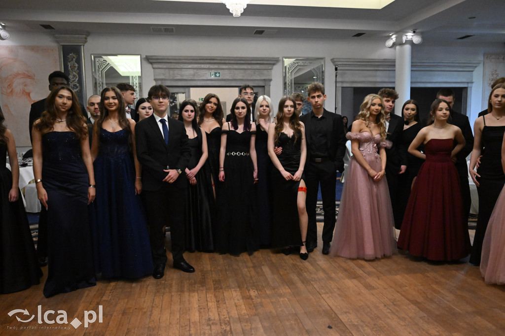 Maturzyści „Heweliusza” na studniówce