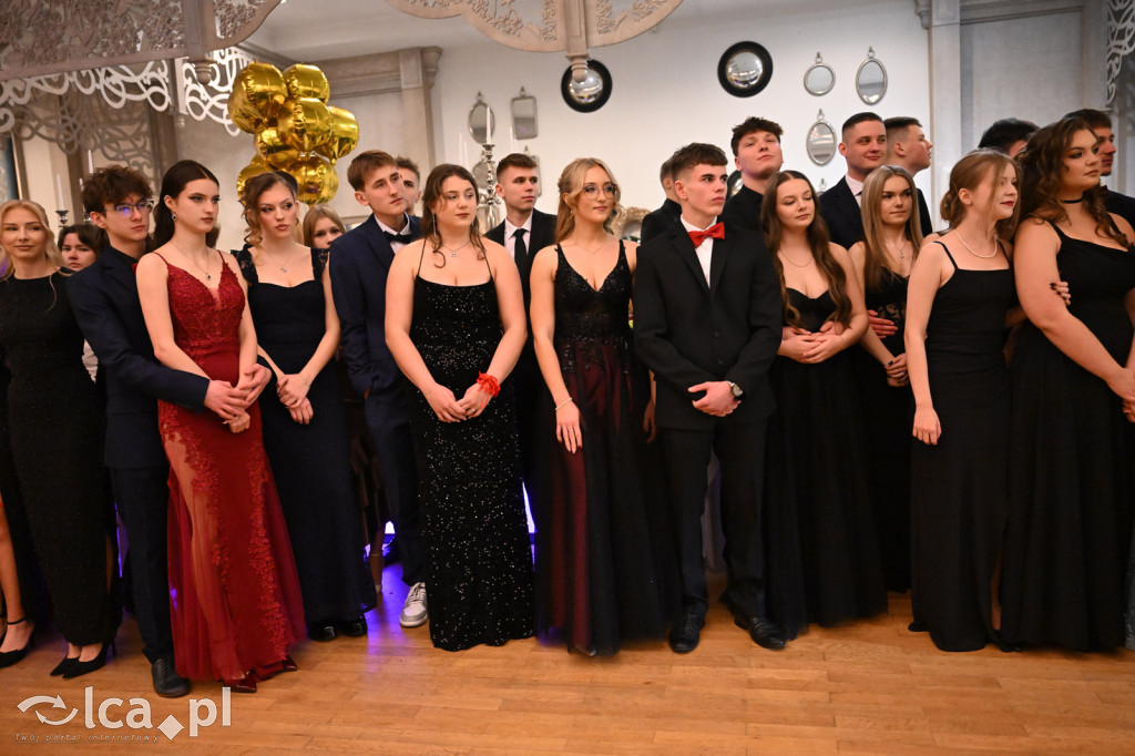 Maturzyści „Heweliusza” na studniówce