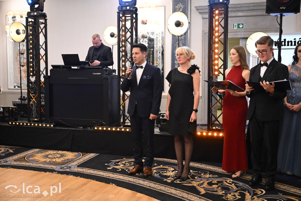 Maturzyści „Heweliusza” na studniówce