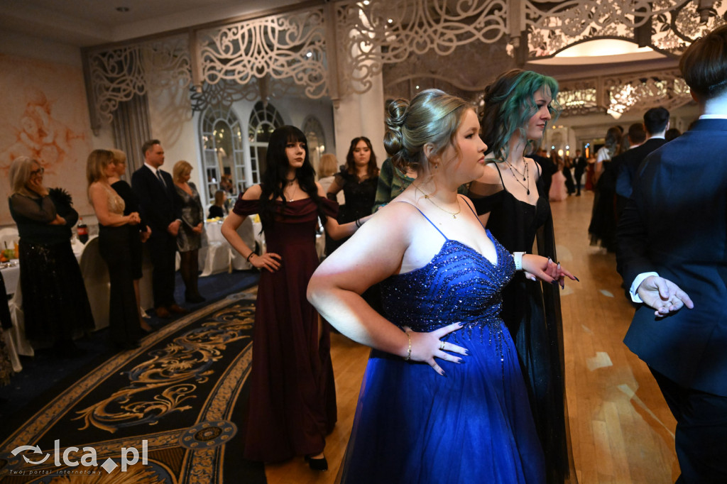 Maturzyści „Heweliusza” na studniówce