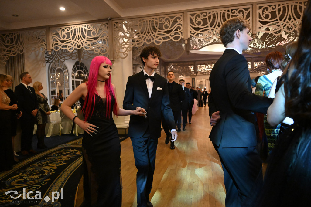 Maturzyści „Heweliusza” na studniówce