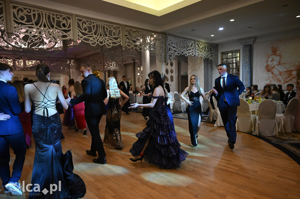 Maturzyści „Heweliusza” na studniówce