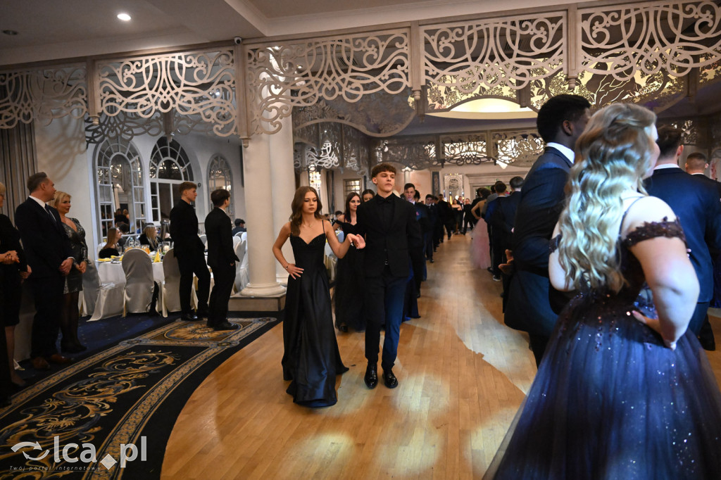 Maturzyści „Heweliusza” na studniówce