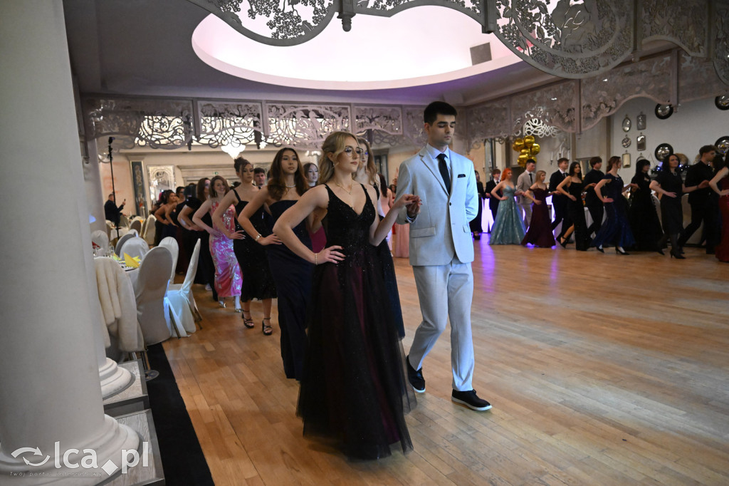 Maturzyści „Heweliusza” na studniówce