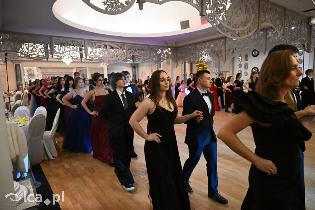 Maturzyści „Heweliusza” na studniówce