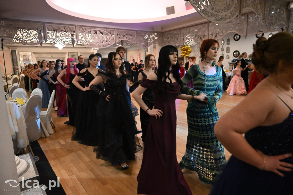 Maturzyści „Heweliusza” na studniówce