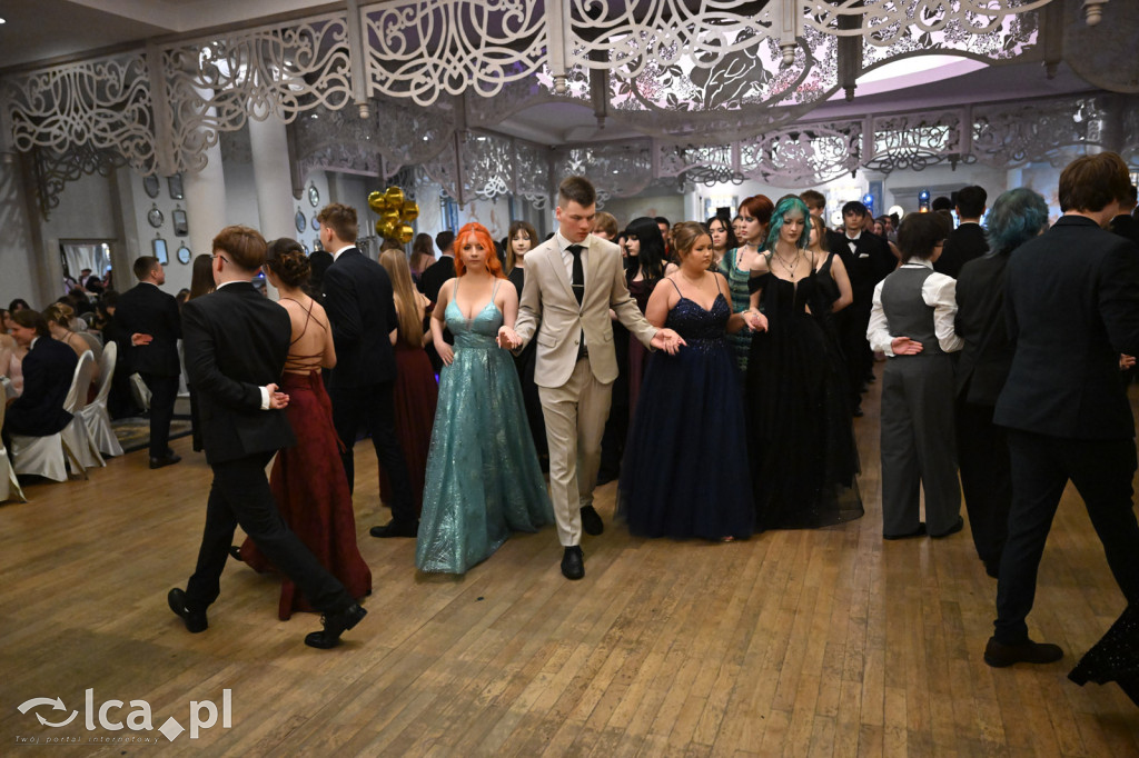 Maturzyści „Heweliusza” na studniówce