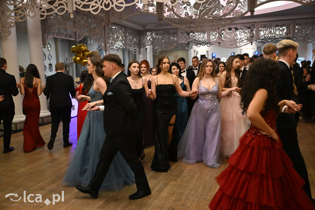 Maturzyści „Heweliusza” na studniówce