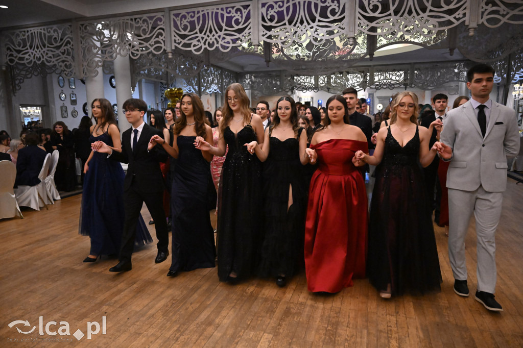 Maturzyści „Heweliusza” na studniówce