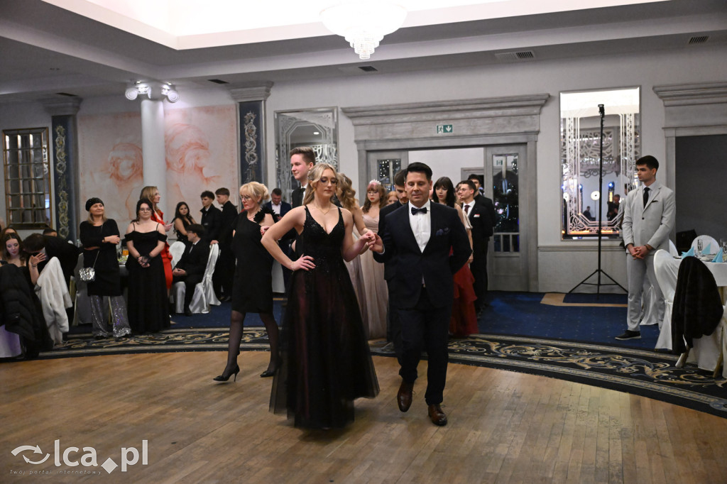 Maturzyści „Heweliusza” na studniówce