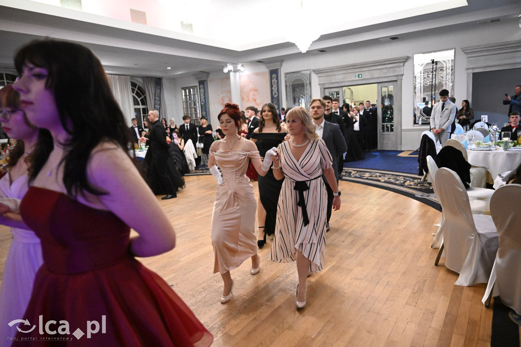 Maturzyści „Heweliusza” na studniówce